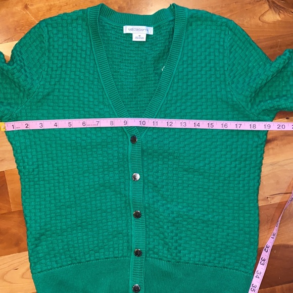 Liz Claiborne Cardigans with front snap buttons. - Picture 13 of 16